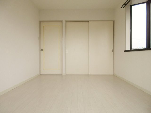 グランデール緑園の洋室|洋室１　※別号室の参考写真です(現況優先・仕様違いの場合あり)