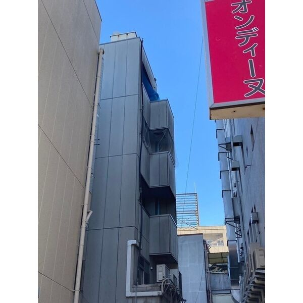 増井ビルの外観