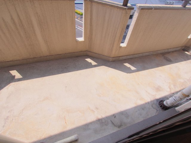 中田ビルのバルコニー