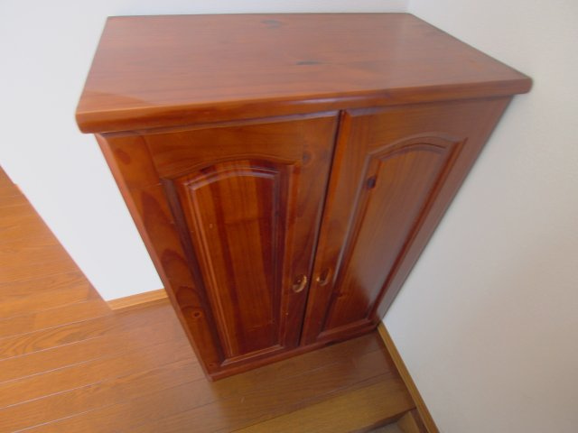 中田ビルの玄関