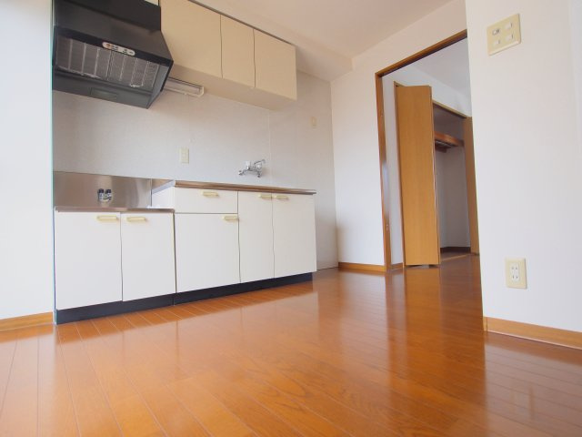 中田ビルの居間・リビング