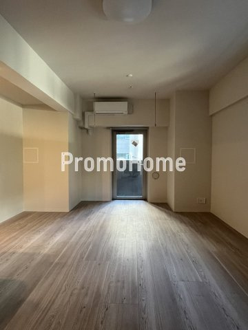 JPT RESIDENCE の居間・リビング