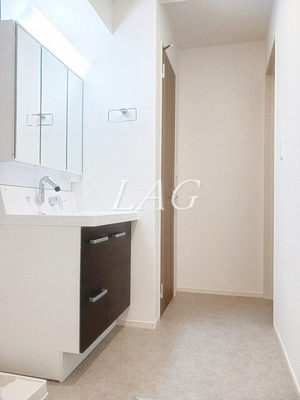 【洗面所】 | マーレ長崎 | 洗面台です。