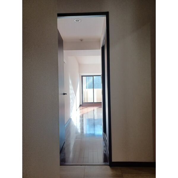 アーデン東別院の玄関