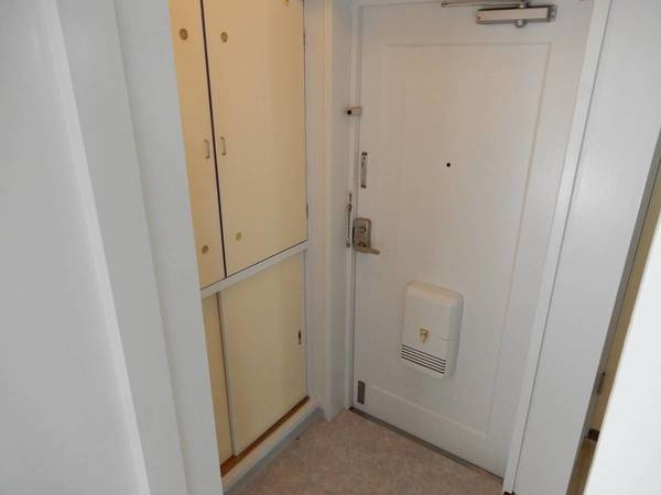 ビレッジハウス三草2号棟の玄関|ビレッジハウスの同一物件・同一タイプの間取りの写真です