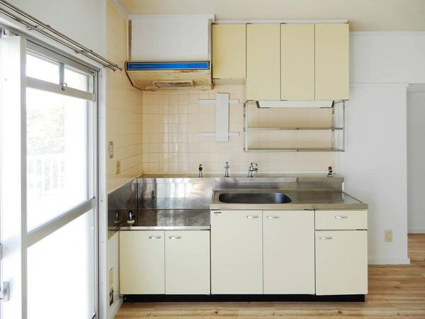 ビレッジハウス三草2号棟のキッチン|ビレッジハウスの同一物件・同一タイプの間取りの写真です