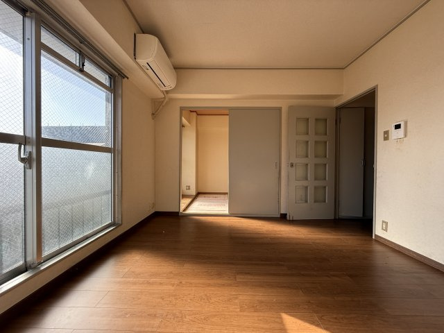 カサグランデ服部の居間・リビング