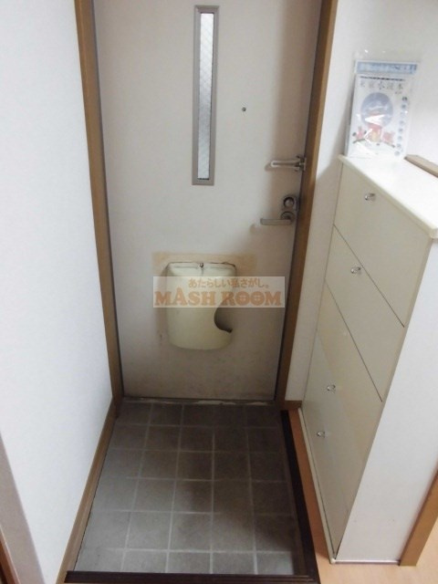 メゾンドJUNの玄関