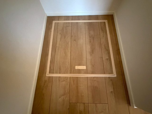 川口市八幡木7期　新築一戸建て　1号棟の内装|床下収納