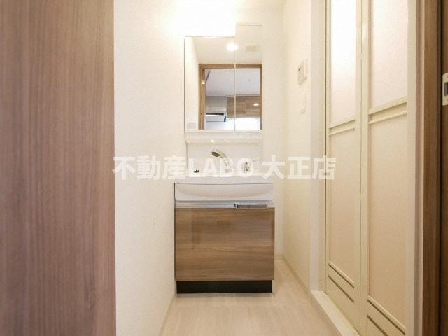 プレサンス難波インフィニティの洗面所