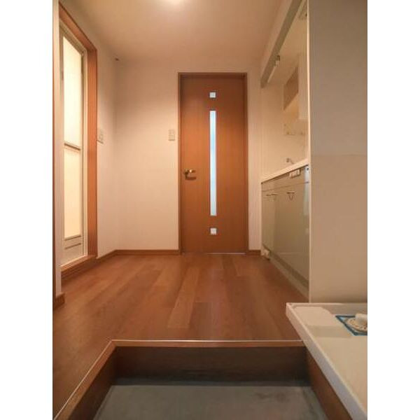 メゾネットY&A2の玄関