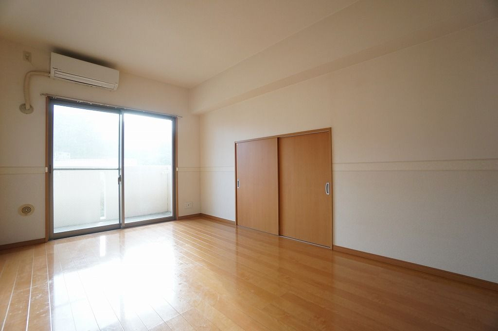 グレースパークの居間・リビング