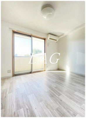 【居間・リビング】 | ロードビジネスビル別館 | 洋室のお部屋です。