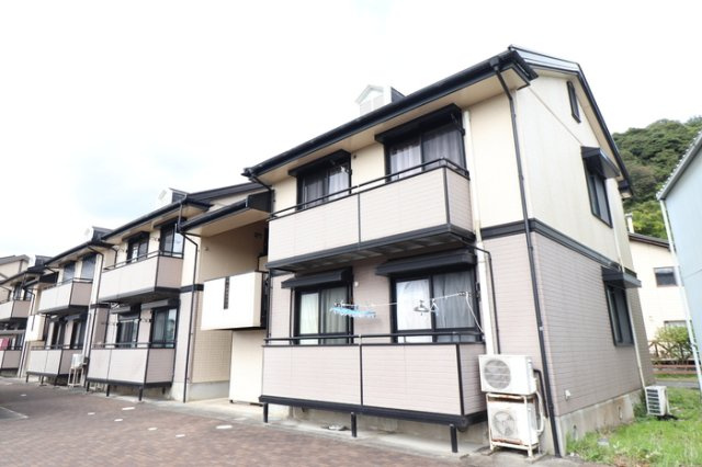 グリーンハイツ小山A棟