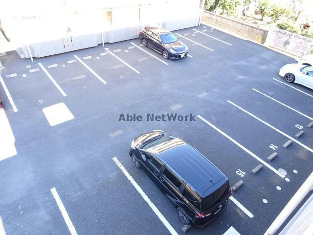 レスポワールA棟の駐車場|駐車場