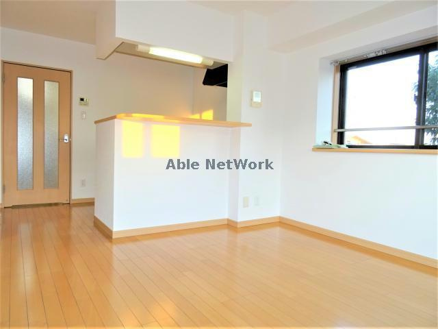 レスポワールA棟の居間・リビング|LDK10.2帖