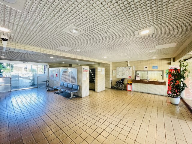 【エントランス】 | ダイアパレス小川