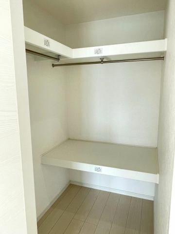 サンライズ富高　東の収納