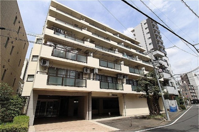 【外観】 | 桜台サンライトマンション | 鉄筋コンクリート造のがっちりとした建物。