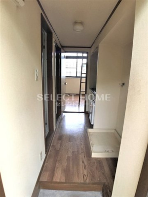 【玄関】 | エクセレンス石神 | きれいな玄関です