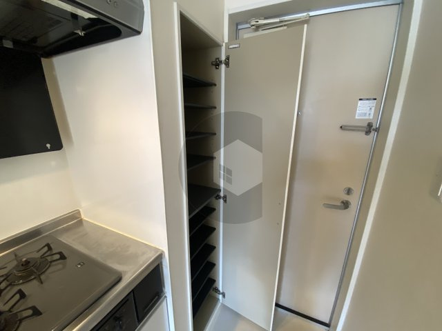 東大阪市金岡４丁目のアパートの収納