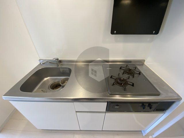 東大阪市金岡４丁目のアパートのキッチン