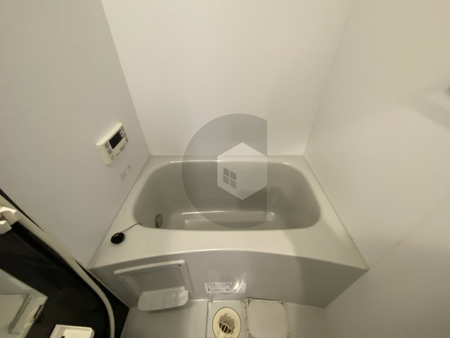 東大阪市金岡４丁目のアパートの浴室