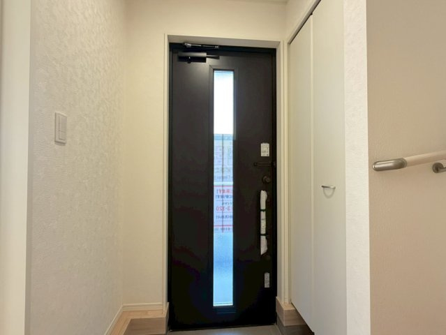 川口市八幡木第５　新築一戸建て　1号棟の玄関|玄関です