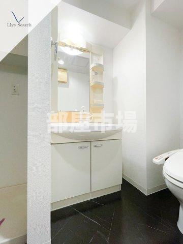 パトゥーロ御徒町チッタの洗面所