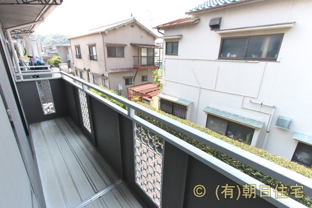 メゾン堀向のバルコニー