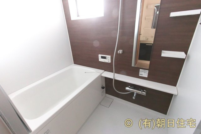 メゾン堀向の浴室