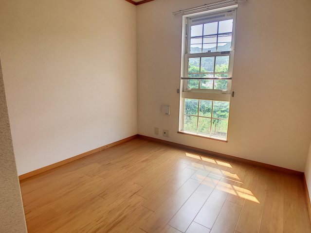 ホルティパークＡの居間・リビング