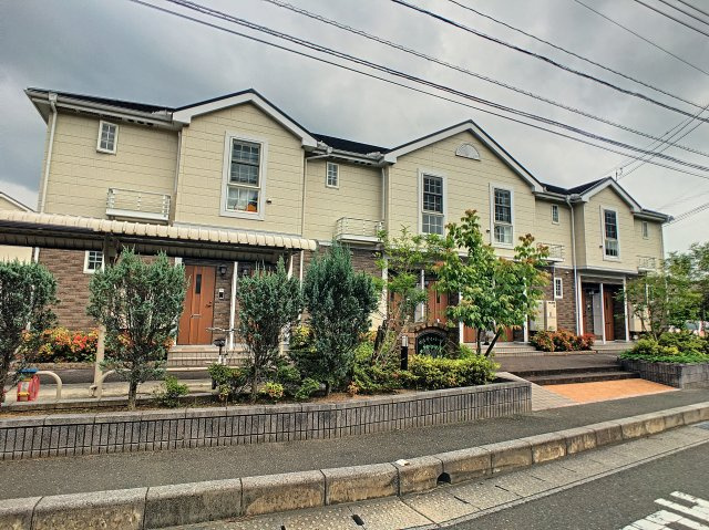 ホルティパークＡの外観