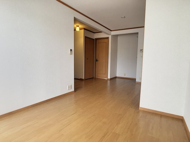 ホルティパークＡの居間・リビング