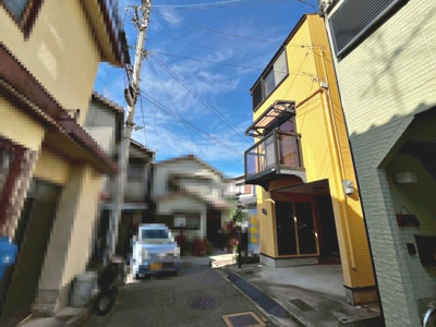 【前面道路含む現地写真】 | 北野田　中古戸建 | 南向き日当たり良好！たっぷりの陽光に包まれる明るい住まい！