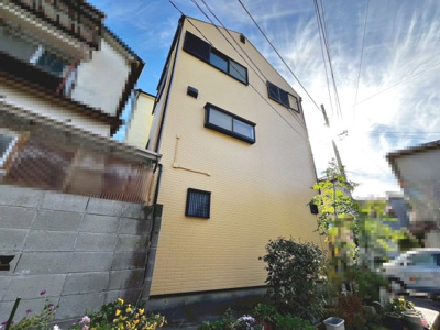 【外観】 | 北野田　中古戸建 | プライバシーを守る２階ダイニングキッチン！家族団らんをお楽しみください♪