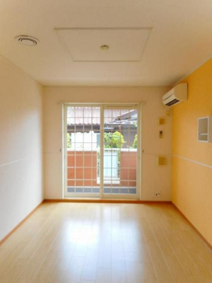 【居間・リビング】 | ヴィラサンタフェB(ヴィラサンタフェビー)