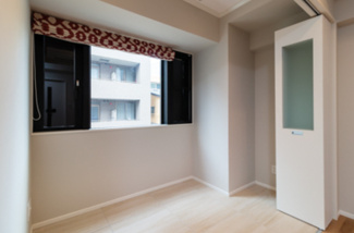 【内装】 | イル　ジラソーレ