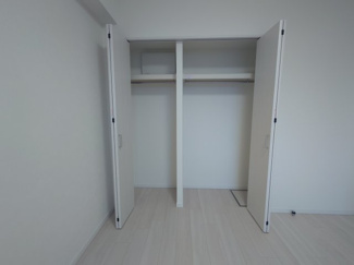 【収納】 | フォレストレイクひばりが丘N棟 | 洋室2（約6.0帖）クローゼット