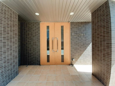 【エントランス】 | ミカーレ・トーゲン