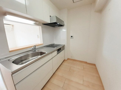 【キッチン】 | ミカーレ・トーゲン