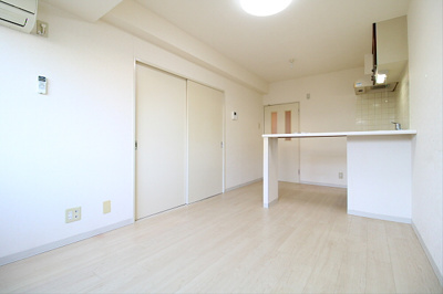 【居間・リビング】 | ブランドール高麗