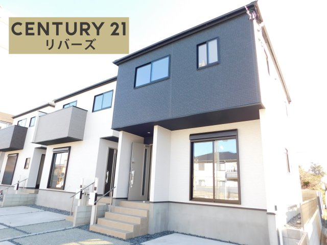 名古屋市中川区打中２丁目の新築一戸建の外観|☆ラスト１棟☆　新価格！！いつでも見学出来ます♪（お問合せ当日、平日、水曜、夜間でもＯＫ）「高畑」駅徒歩１５分！　開放的な角地！　駐車並列２台ＯＫ　教育施設、スーパーやコンビニ、公園など周辺環境充実♪