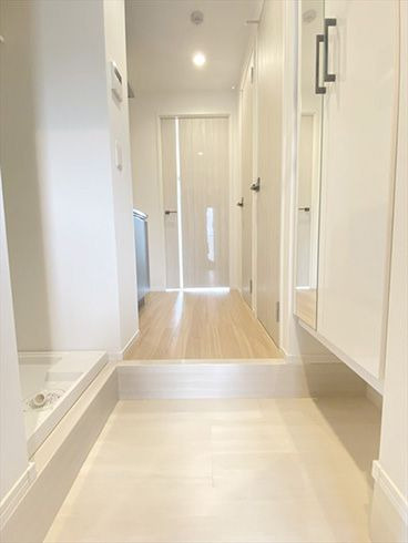 クラス七隈の玄関