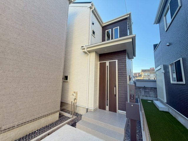 川口市鳩ケ谷緑町　新築一戸建て　B号棟