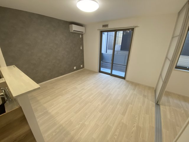 グランボナールB棟の居間・リビング