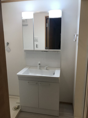 【独立洗面台】 | フォレストコート東中野 | 嬉しい独立洗面台付き。