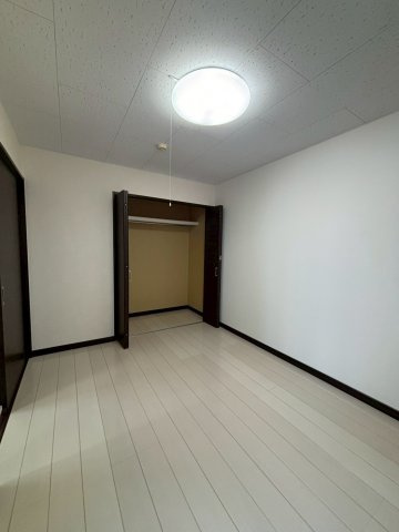 ポイントの寝室