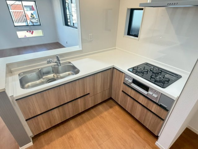 川口市三ツ和3丁目　新築一戸建て　1号棟のキッチン|キッチンです