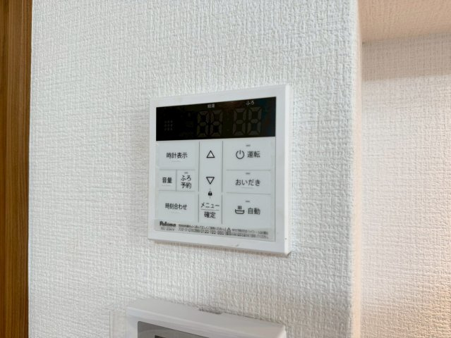 川口市三ツ和3丁目　新築一戸建て　1号棟の防犯設備|給湯設備